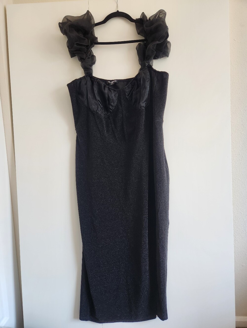 PrettyLittleThing Plus Black Shimmer Midi Dress Organza Ruffle Straps US 20